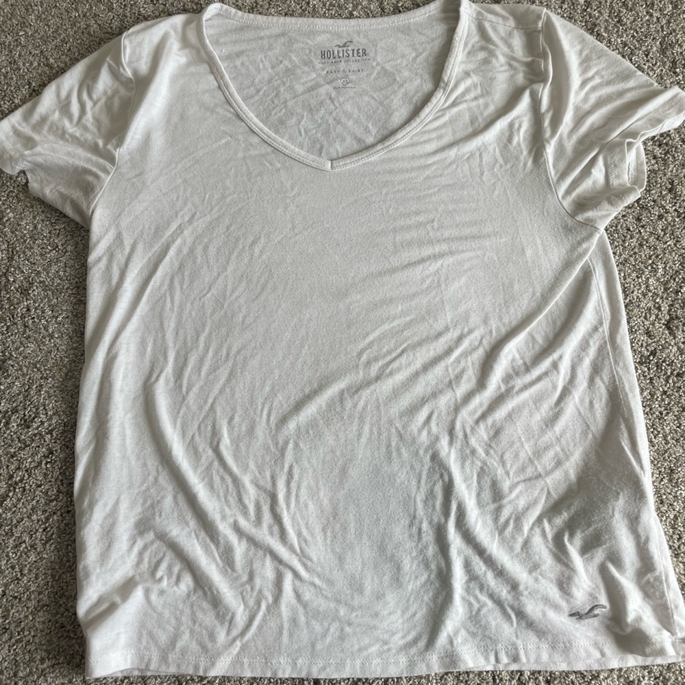 White low cut Hollister T-shirt size XS